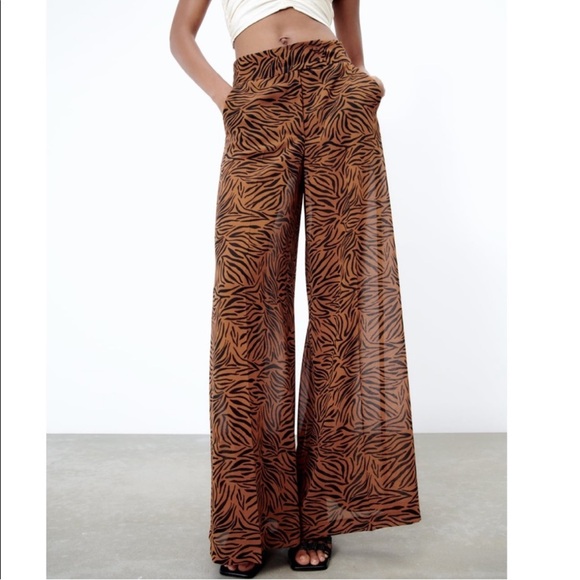 Zara Pants - Zara Animal Print Palazzo Pant